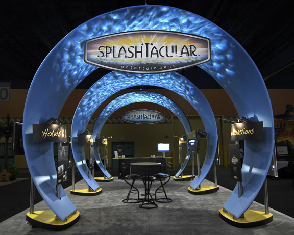 GoPromotional - Splashtacular Trade Show Exhibit