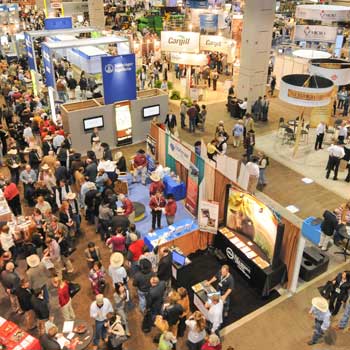 Benefits of Trade Shows that Require Meeting Each Vendor